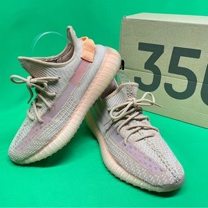 YEEZY BOOST 350 V2